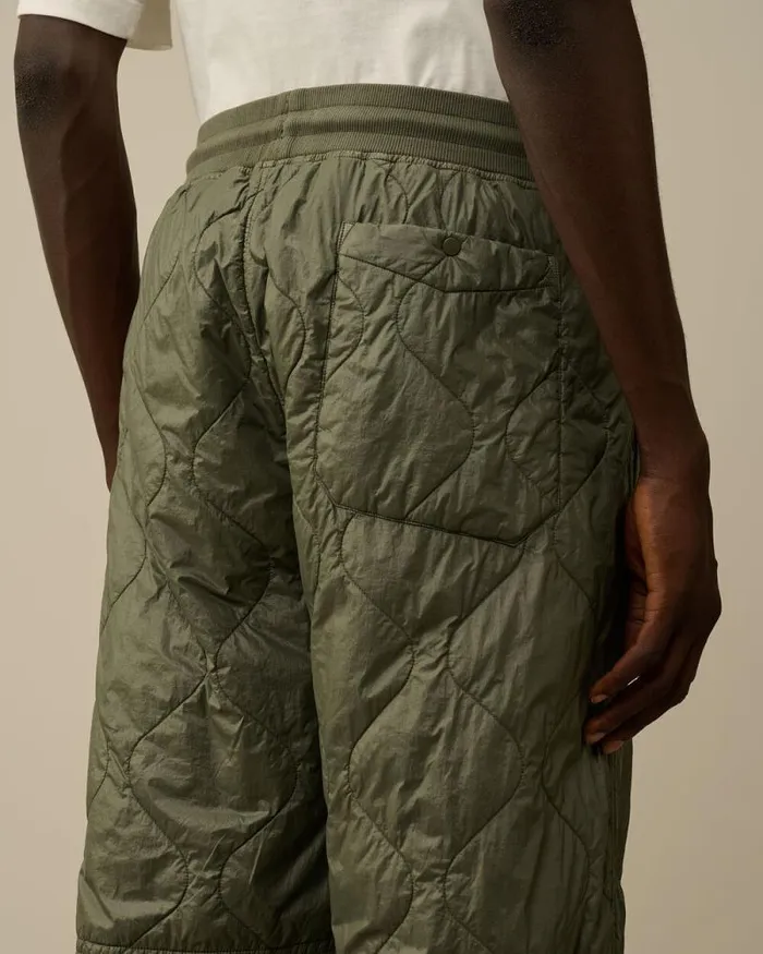 CP Company Tracksuits and Shorts Diagonal Raised Fleece Mixed Quilted Sweatpants Grape Leaf Green 8211 Man