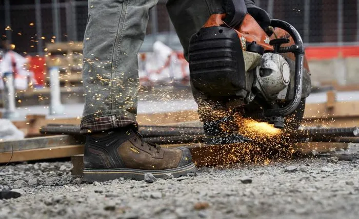 CarbonFiber Toe Brown Work Boots 8211 CSA Abitibi II Men KEEN Work Boots and Shoes CarbonFiber Toe Brown Work Boots 8211 CSA Abitibi II Men KEEN Work Boots and Shoes
