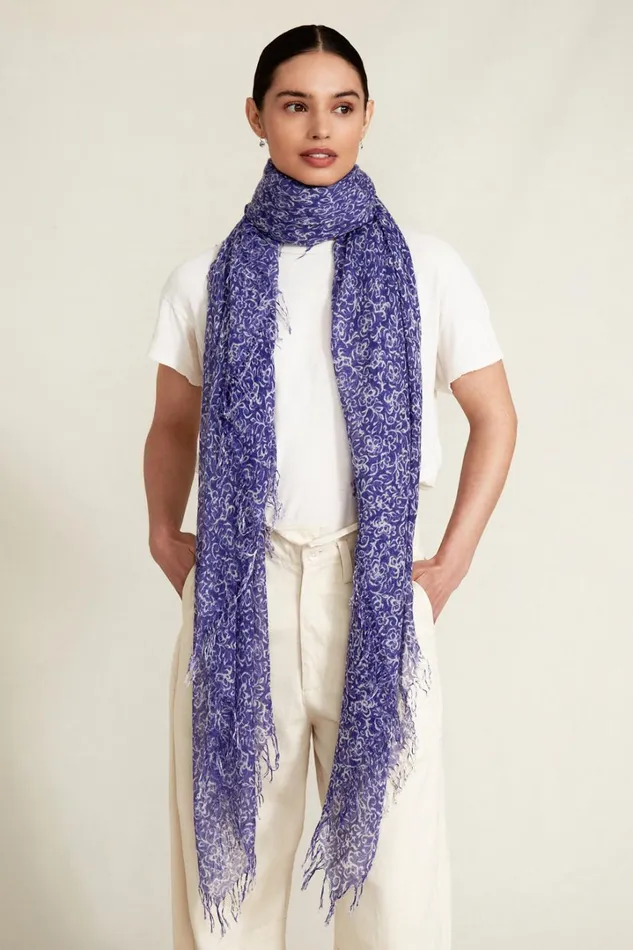 Chan Luu Scarves Women Cashmere And Silk Scarf Liberty Hibiscus Floral