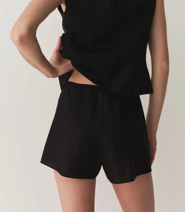 DEN Pants and Shorts Women Loren Linen Short Black DEN Pants and Shorts Women Loren Linen Short Black