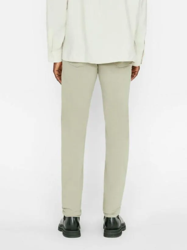 Frame L039Homme Slim Twill In Garage Desert Sage Garage Desert Sage Men Pants and Shorts Frame L039Homme Slim Twill In Garage Desert Sage Garage Desert Sage Men Pants and Shorts