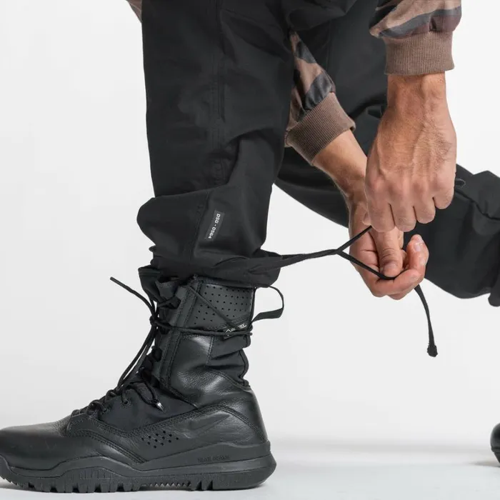 Joggers and Pants Men ASRV WeatherReady Technical Cargo Pant Black