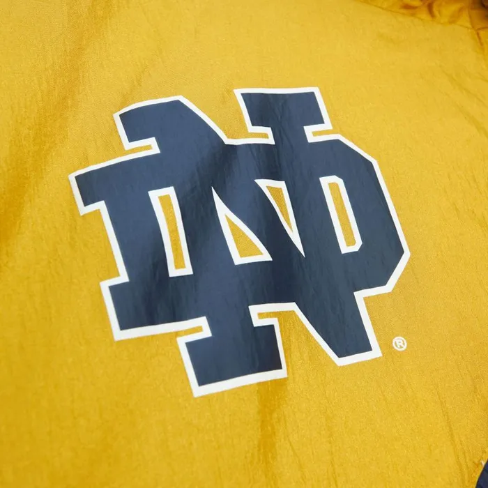 Mitchell and Ness Arched Retro Lined Windbreaker University Of Notre Dame Men Jackets and Outerwear Mitchell and Ness Arched Retro Lined Windbreaker University Of Notre Dame Men Jackets and Outerwear