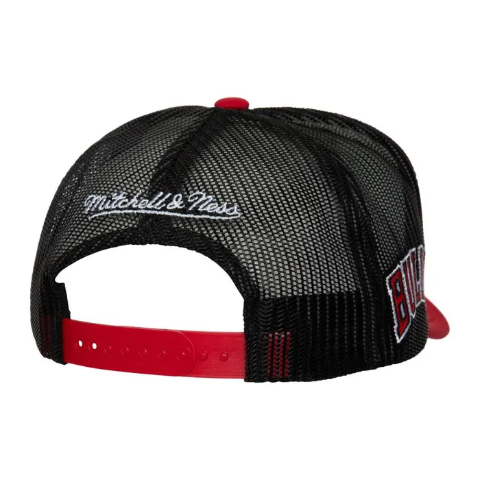 Mitchell and Ness Blocker Trucker Chicago Bulls Men Hats and Headwear