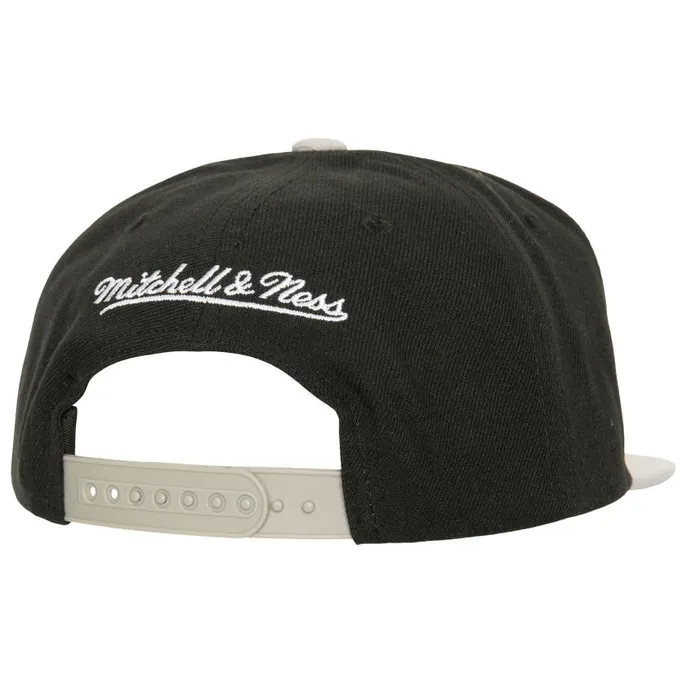 Mitchell and Ness Circle Splash Snapback Vntg Los Angeles Kings Men Hats and Headwear Mitchell and Ness Circle Splash Snapback Vntg Los Angeles Kings Men Hats and Headwear