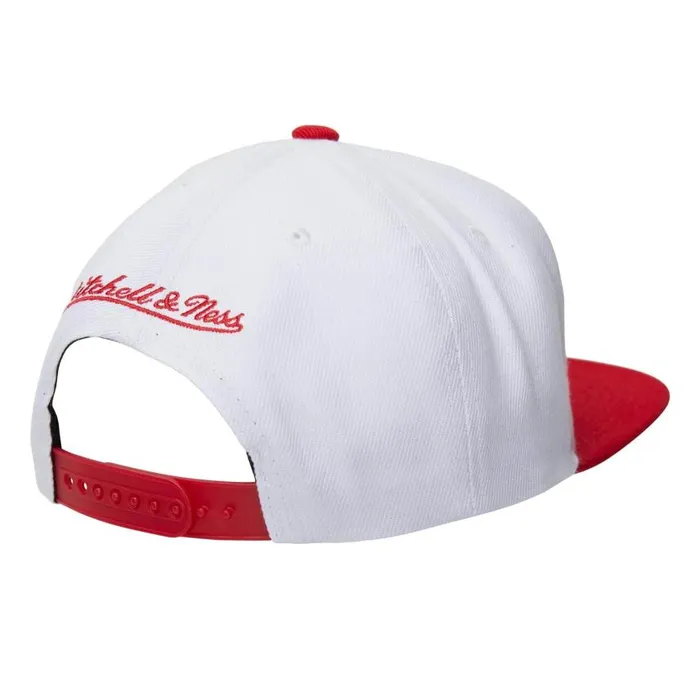 Mitchell and Ness Dual Whammy Snapback Chicago Bulls Men Hats and Headwear Mitchell and Ness Dual Whammy Snapback Chicago Bulls Men Hats and Headwear