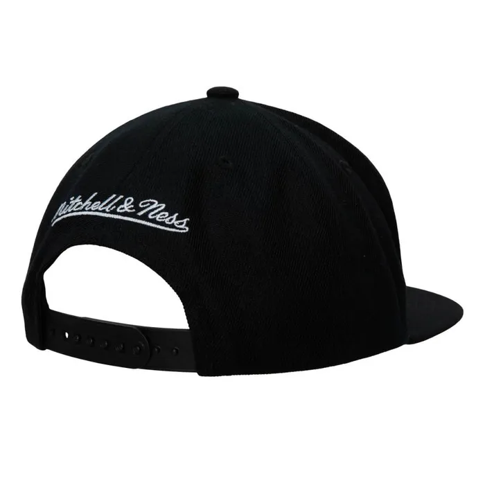 Mitchell and Ness Team Ground 20 Snapback Portland Trail Blazers Men Hats and Headwear Mitchell and Ness Team Ground 20 Snapback Portland Trail Blazers Men Hats and Headwear
