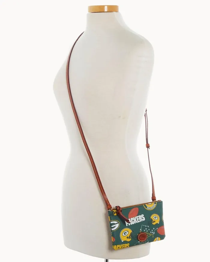 NFL Packers Top Zip Crossbody Packers Women Dooney and Bourke Crossbodies NFL Packers Top Zip Crossbody Packers Women Dooney and Bourke Crossbodies