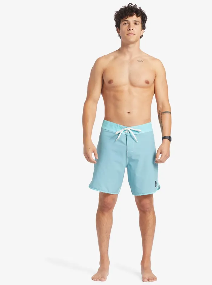 Quiksilver Original Scallop 18034 Boardshorts Reef Waters Mens Shorts and Amphibians Quiksilver Original Scallop 18034 Boardshorts Reef Waters Mens Shorts and Amphibians