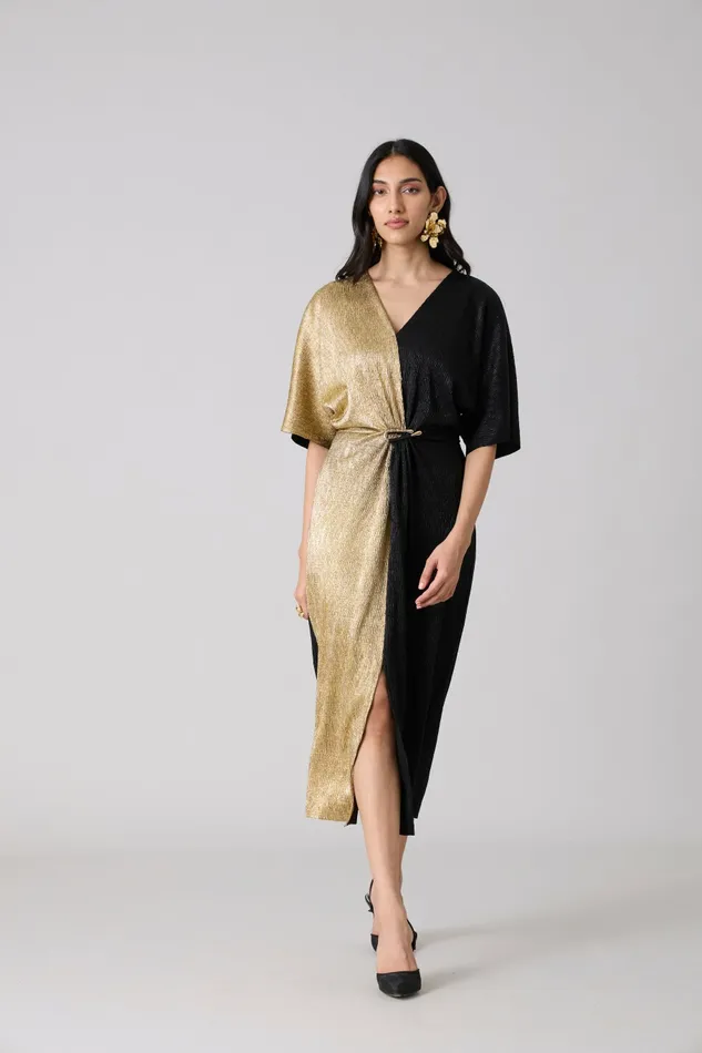 Scarlet Sage Dresses Cecil Midi Textured Metallic Dress 8211 Black and Gold 8211 Women Scarlet Sage Dresses Cecil Midi Textured Metallic Dress 8211 Black and Gold 8211 Women
