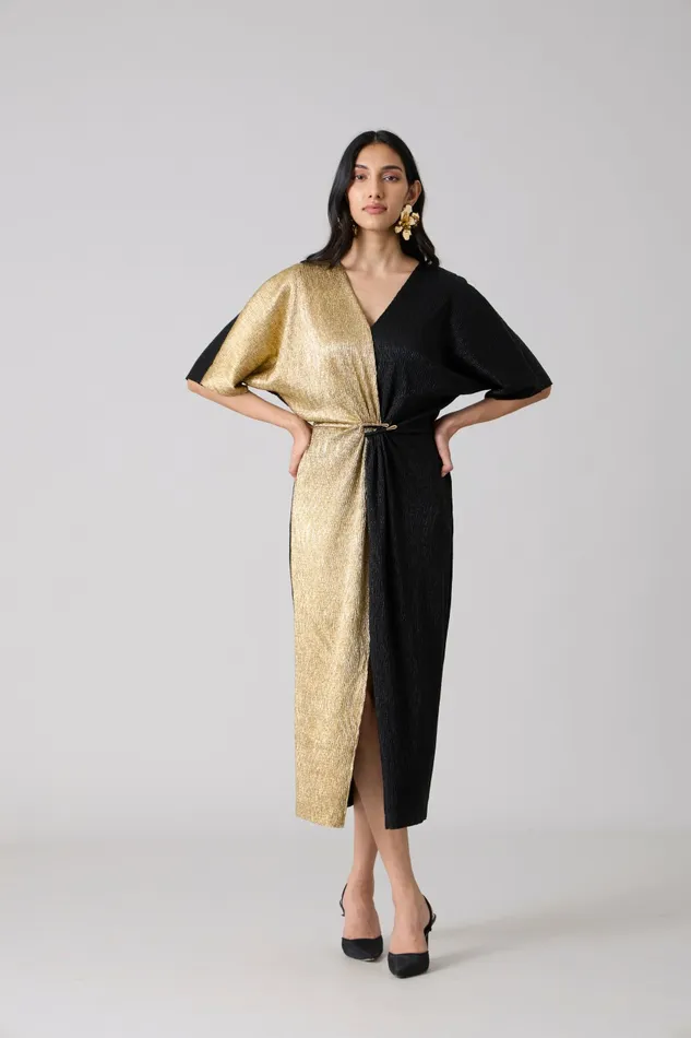 Scarlet Sage Dresses Cecil Midi Textured Metallic Dress 8211 Black and Gold 8211 Women