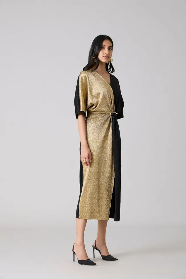 Scarlet Sage Dresses Cecil Midi Textured Metallic Dress 8211 Black and Gold 8211 Women
