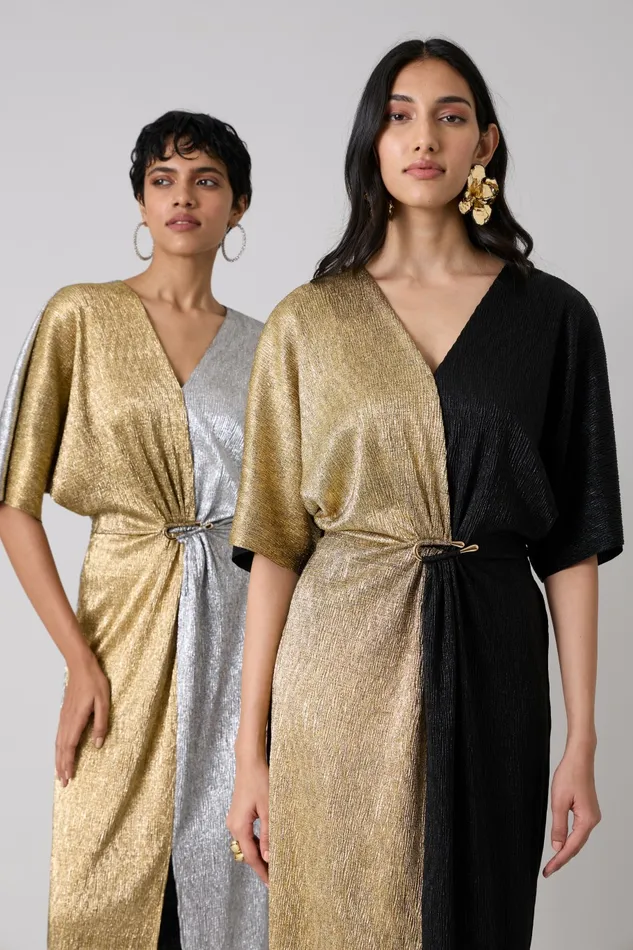 Scarlet Sage Dresses Cecil Midi Textured Metallic Dress 8211 Black and Gold 8211 Women