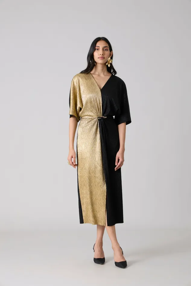 Scarlet Sage Dresses Cecil Midi Textured Metallic Dress 8211 Black and Gold 8211 Women