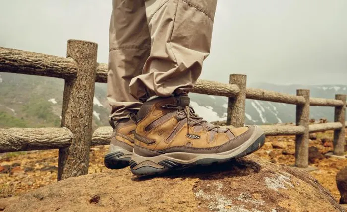 Waterproof Hiking Boots 8211 Circadia Mid Men KEEN Hike Waterproof Hiking Boots 8211 Circadia Mid Men KEEN Hike
