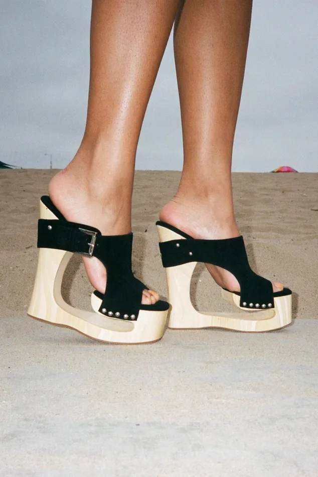 Women Jeffrey Campbell Sandal ETHEREAL Mustard Suede