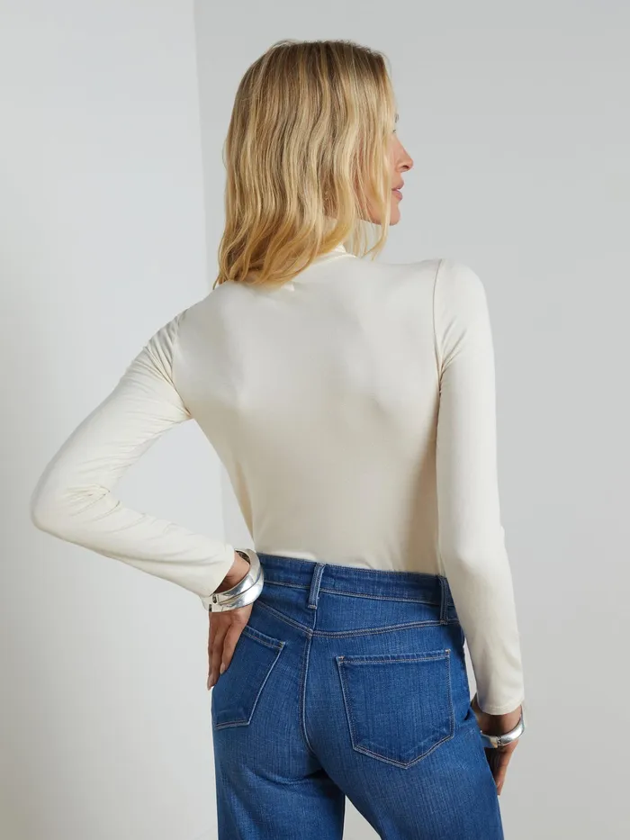 Women L039Agence Blouses and Tops Lani Turtleneck Vintage White Women L039Agence Blouses and Tops Lani Turtleneck Vintage White