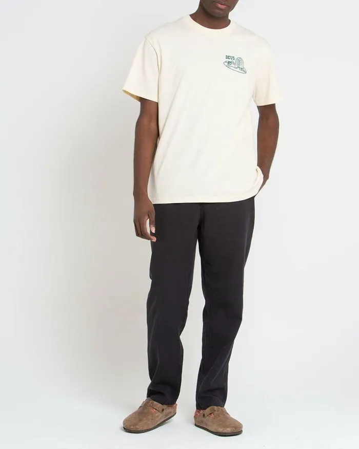 WomensMens Deus Ex Machina Gifting Layback Tee 8211 Dirty White Dirty White WomensMens Deus Ex Machina Gifting Layback Tee 8211 Dirty White Dirty White